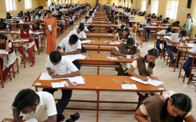 board-exams-647_121216024318